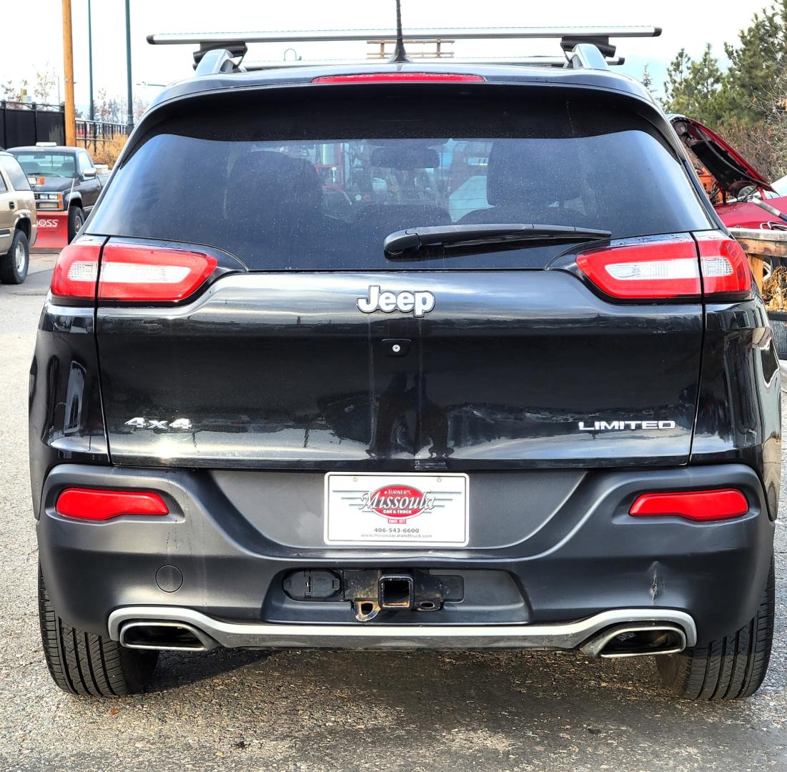 2015 Black /Black Jeep Cherokee Limited (1C4PJMDS4FW) with an 3.2L V6 engine, Automatic transmission, located at 450 N Russell, Missoula, MT, 59801, (406) 543-6600, 46.874496, -114.017433 - Nice Jeep. Lots of Features. 4 Wheel Drive. Automatic. Huge Sunroof. Leather Heated Seats. Power Drivers Seat. Heated Steering Wheel. Bluetooth. Steering Wheel Controls. Air. Cruise. Tilt. Power Windows and Locks. Towing. - Photo#7